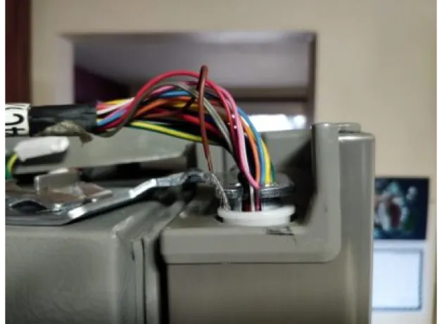 The broken data wire in the door harness